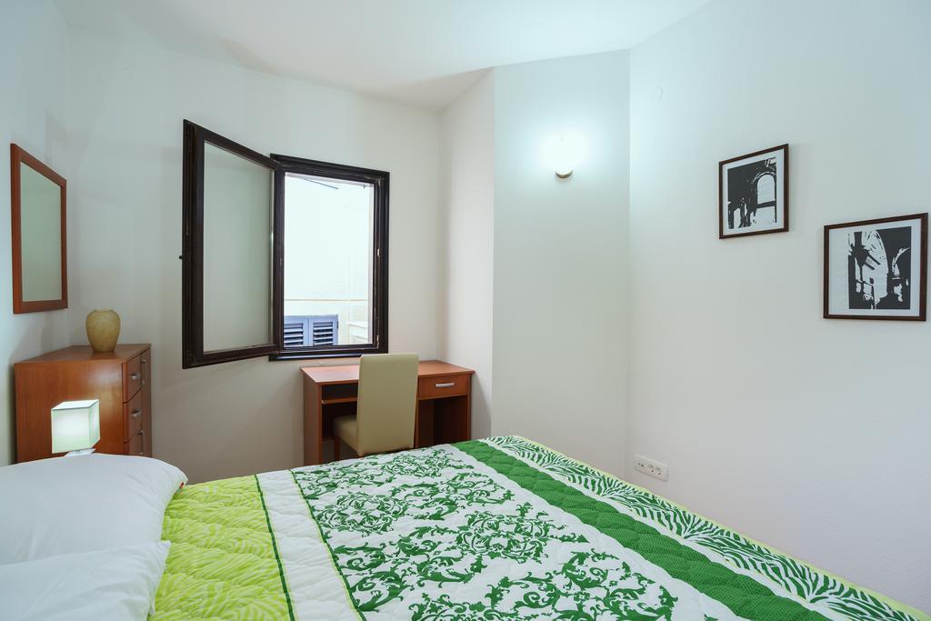 Apartments Zezelj Свети-Стефан Экстерьер фото