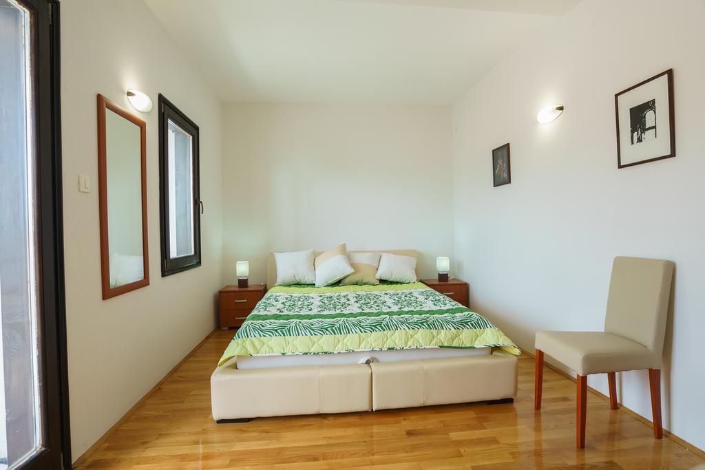 Apartments Zezelj Свети-Стефан Экстерьер фото