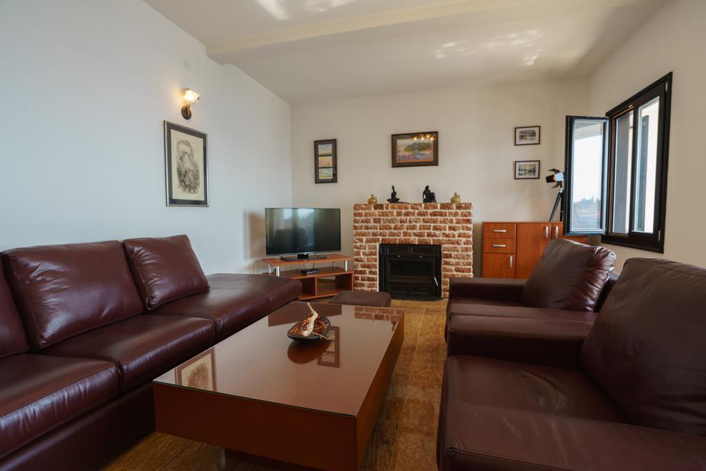 Apartments Zezelj Свети-Стефан Экстерьер фото