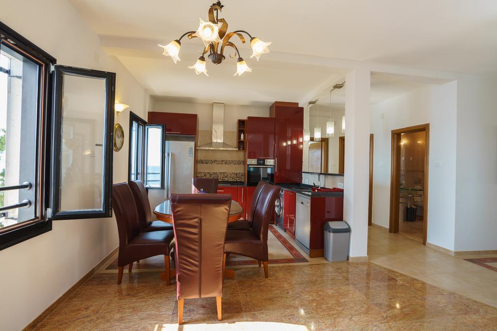 Apartments Zezelj Свети-Стефан Экстерьер фото