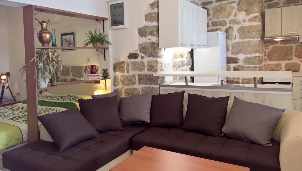 Apartments Zezelj Свети-Стефан Экстерьер фото