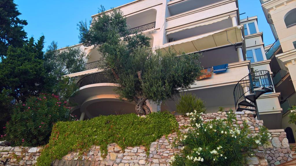 Apartments Zezelj Свети-Стефан Экстерьер фото